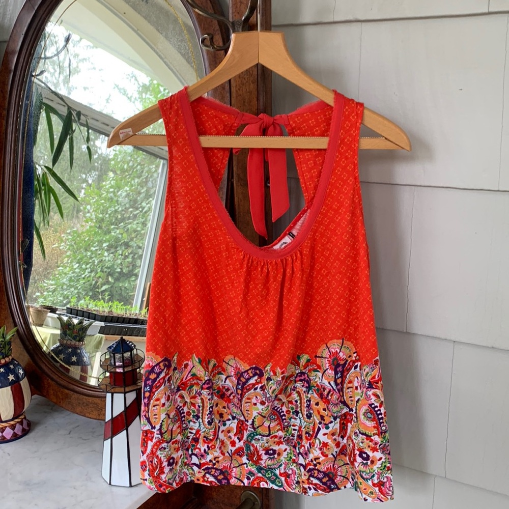 Anthropologie Akemi and Kim Red Floral and Paisley Sleeveless Top Blouse Sz 2-4